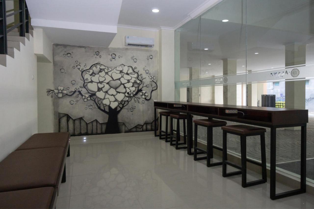 Collection O Yogyakarta Near Jalan Malioboro Formerly Alena Residence Kültér fotó
